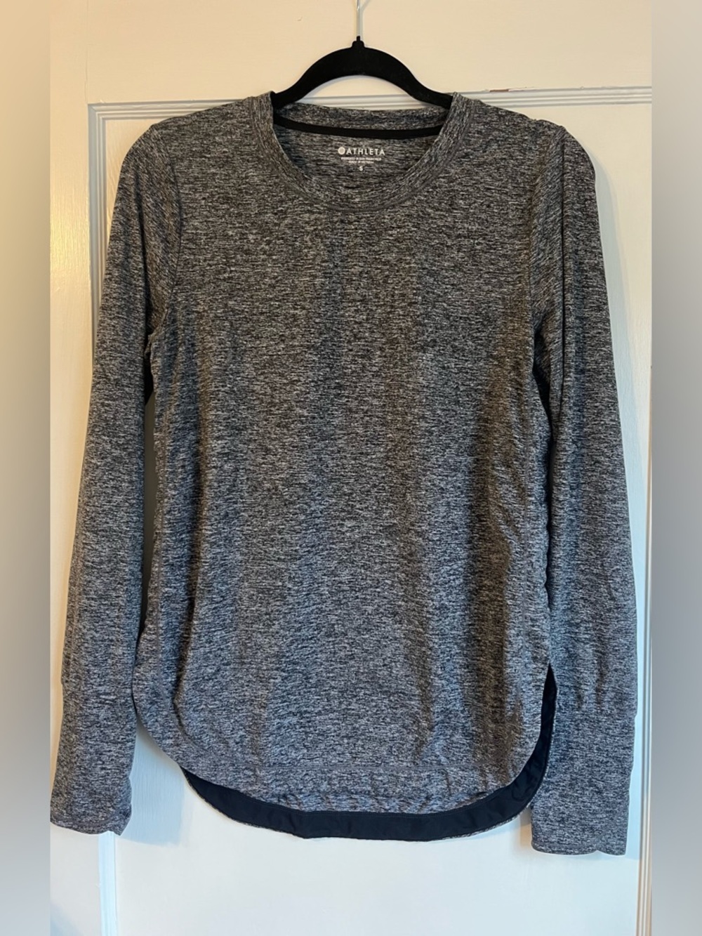 Athleta Uptempo Heather Charcoal Gray Long-Sleeve Performance Shirt